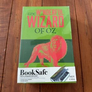 Wizard of Oz Book Safe Sealed